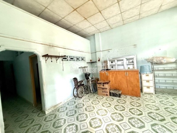 Bán nhà 96m2 (6x16m) gần trường học các cấp- Bệnh viện Thủ Đức  giá 4.2 tỷ