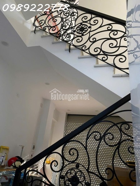 CHÍNH CHỦ BÁN GẤP NHÀ MẶT TIỀN PHÙ ĐỔNG TP NHA TRANG - 5 TẦNG + ST = 115M2 SD - 3PN - 1PT - NHÀ