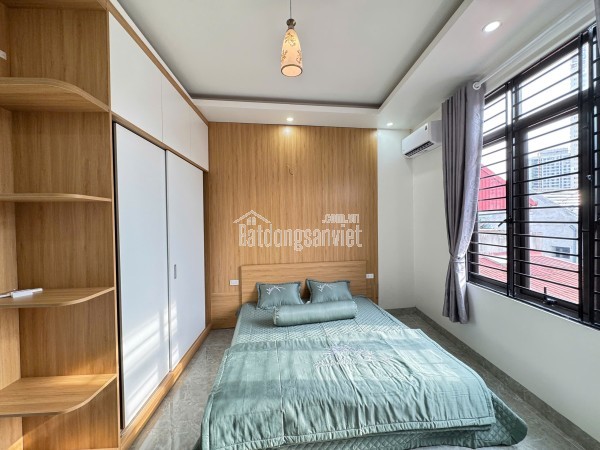 Bán nhà Quang Trung 4 tầng, 30m  ra phố Quang Trung, dòng tiền ổn định,  6,4 tỷ