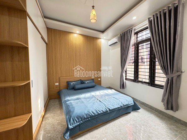 Bán nhà Quang Trung 4 tầng, 30m  ra phố Quang Trung, dòng tiền ổn định,  6,4 tỷ