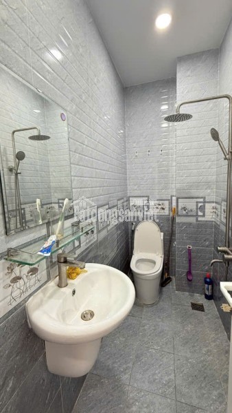 Bán Nhà 4 tầng -THẠNH LỘC 16 - ĐƯỜNG XE TẢI - LÔ GÓC CỰC ĐẸP - Q.12, giá 7.x tỷ