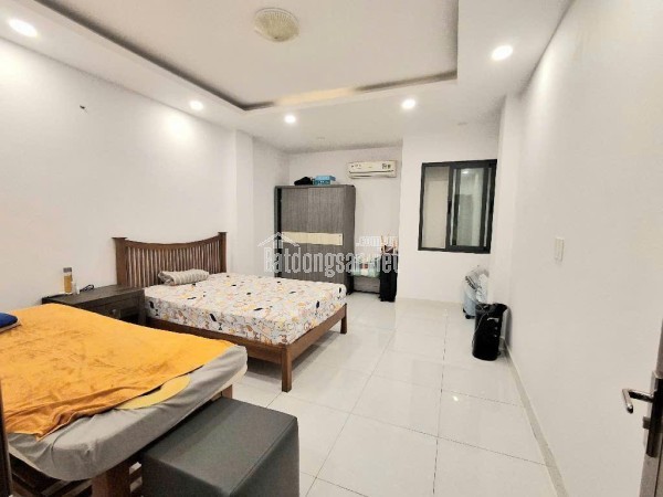 bán nhà mặt tiền kinh doanh tân quy Q7
Ngang 4.1 x18 m đúc 6 tấm dòng tiền 40 triệu tháng lâu dài