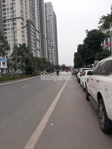 Bán tòa nhà văn phòng khu đấu giá 3ha phố Đức Diễn cách Hồ 50m