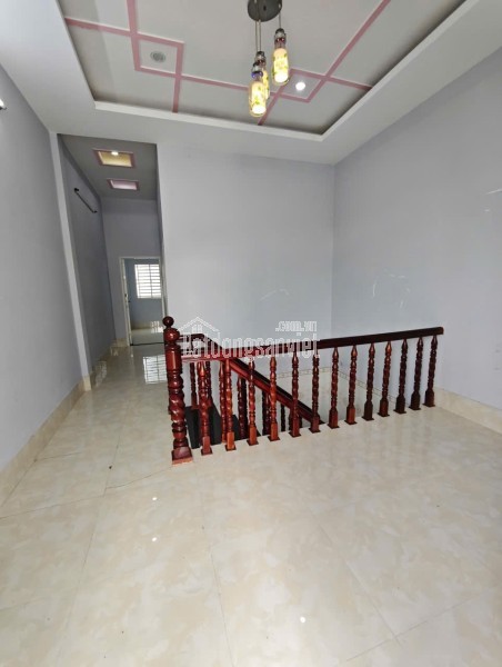 132. Nhà 5,5 triệu 3 phòng ngủ gần cầu Bà Bộ