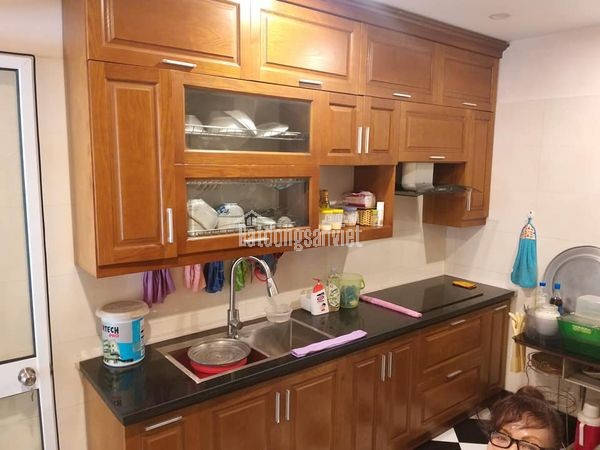 Căn phong-thuỷ hiếm-có 17,5 tỷ phố Q Trung – H Đông, H Nội