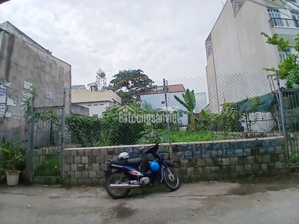 Bán nhà đường số 10, Phường Tam Bình, Thủ Đức, TP HCM. DT  100m2, 2 tầng. Giá  7.95 tỷ, SHR -