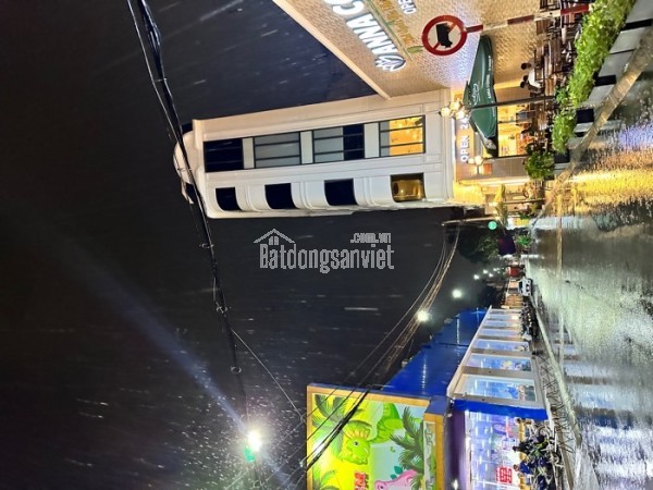 MẶT TIỀN KINH DOANH 5TẦNG - VIP - 8PHÒNG 8WC - ĐƯỜNG NHỰA 12M - SỔ VUÔNG Q12 NHĨNH 7Tỷ