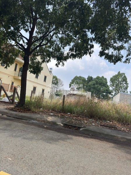 ĐẤT ĐẸP – GIÁ TỐT  – CHÍNH CHỦ CẦN BÁN Tại Đường D9, Phường Hòa Phú, Tp Thủ Dầu Một, Bình Dương