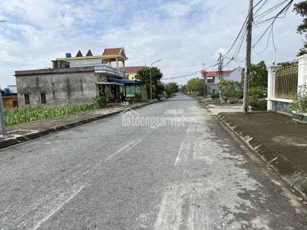 Đất ba vì view núi tản ngay sát khu du lịch hồ suối hai chỉ từ hơn 1 tỷ