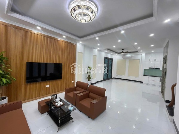 Bán nhà mặt phố Nguyễn Chánh, Tú Mỡ, Nam Trung Yên