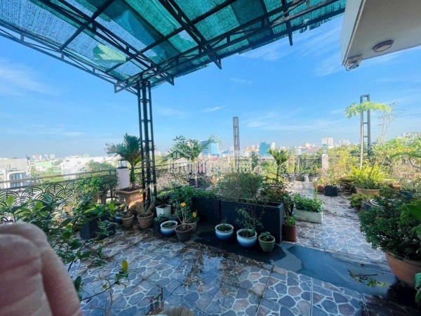 BIỆT THỰ SÂN VƯỜN – MẶT TIỀN 18M HIẾM - GẦN PHẠM VĂN ĐỒNG