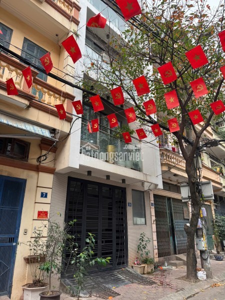 Bán nhà Hoàng Cầu, Đống Đa, ô tô lừi tận cửa, kinh doanh, 43m, 5 tầng, mt 3.7m, 14.5 tỷ