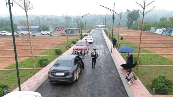 Cần tiền mua chung cư tôi muốn bán lô đất 100m2 ngay QL21 mặt tiền 5,02m rẻ hơn thị trường 300tr.