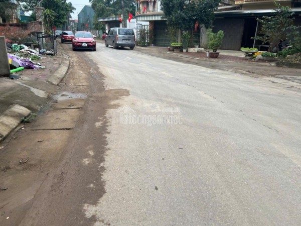 Cần tiền mua chung cư tôi muốn bán lô đất 100m2 ngay QL21 mặt tiền 5,02m rẻ hơn thị trường 300tr.