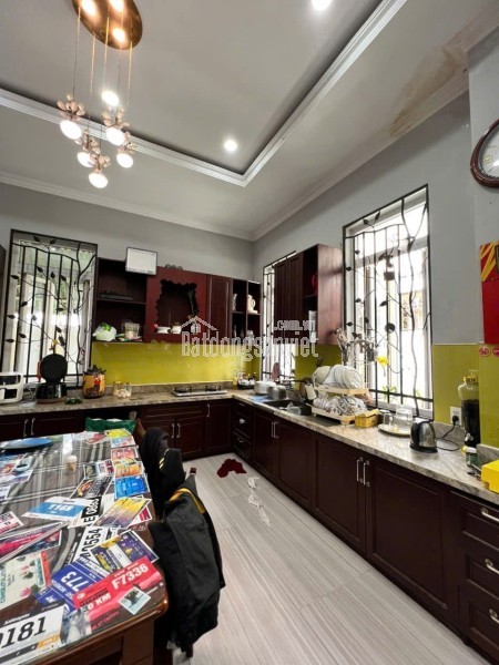 Bán biệt thự 240m2 Đặng Thùy Trâm, Bình Thạnh, 30.9 tỷ, Gần sông. 4 tầng