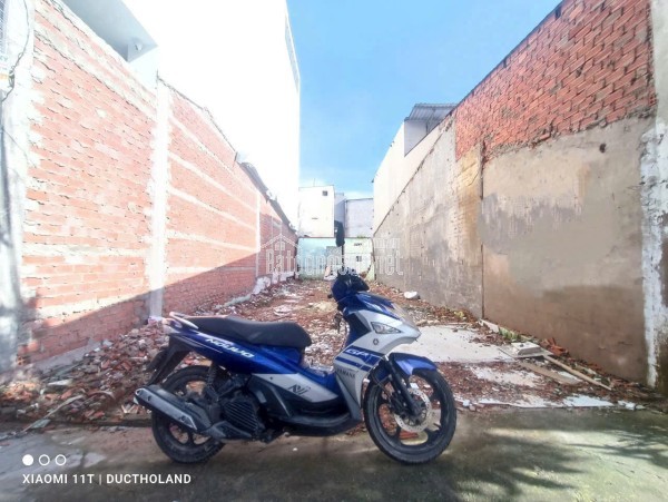 Giảm 200tr bán nhanh đất đẹp sát mặt tiền TX38, Phường Thới An, 4.95x18m còn 5.3 Tỷ TL