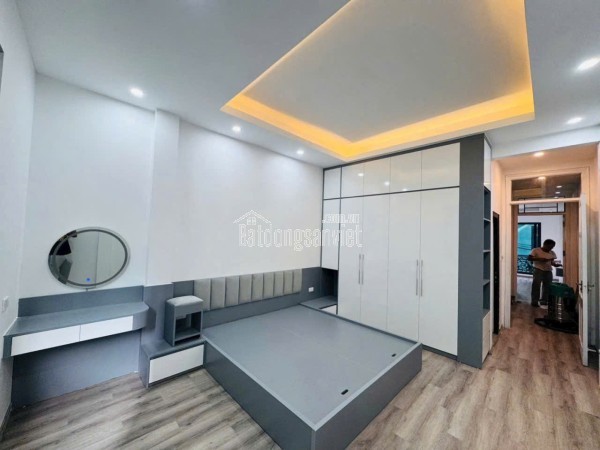 Bán nhà 6 tầng,35m2,thang máy,Lai Xá,Hoài Đức,trục chính ô tô,kinh doanh