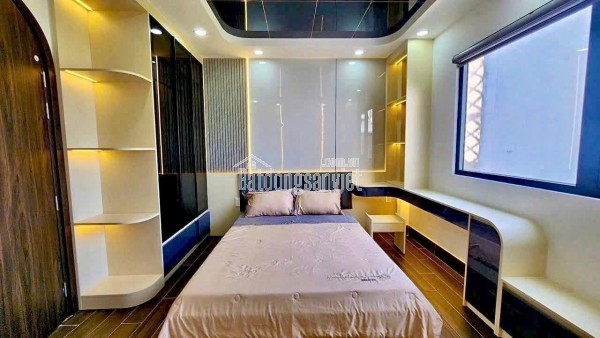 Nhà hẻm xe hơi Huỳnh Tấn Phát, 5 tầng, nội thất cao cấp, chỉ hơn 8 tỷ