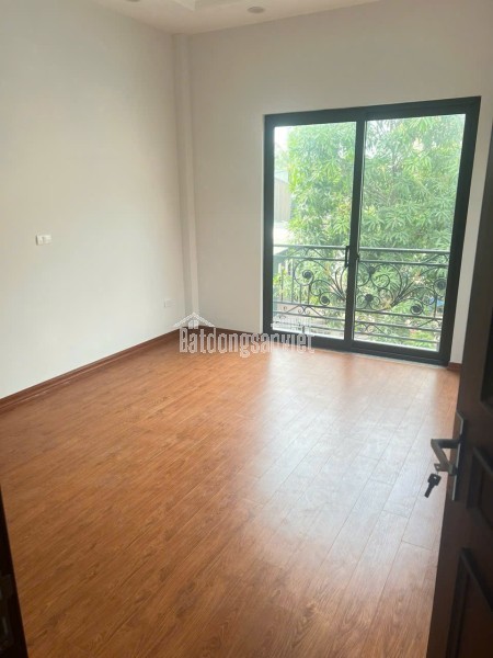 🏡 Bán nhà mặt đường Vĩnh Ninh Thanh Trì – 50m² – 5 tầng – ô tô tránh – kinh doanh tốt – 15 tỷ