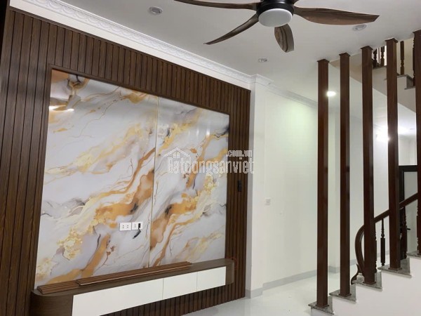 40m2 NHÀ ĐẸP 4 TẦNG KIM HOÀNG, VÂN CANH - 3 NHÀ RA TRỤC CHÍNH KINH DOANH, Ô TÔ TRÁNH
