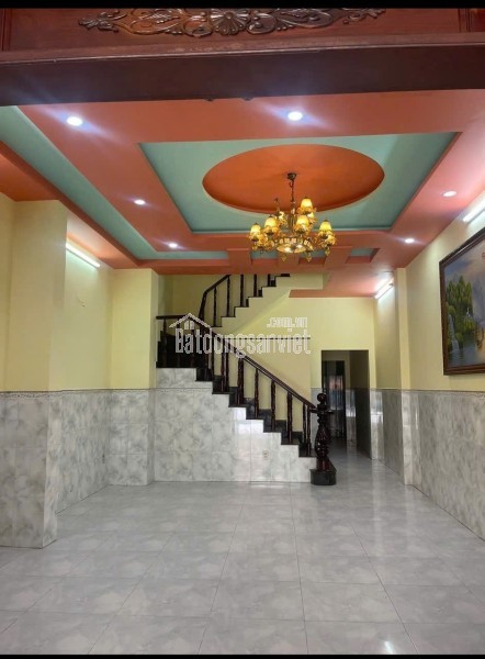 Bán nhà mặt phố 5 tầng Bình Tân: 90m2, 4PN, sổ hồng, vị trí vàng, giá 15 tỷ. Liên hệ 0935911385.