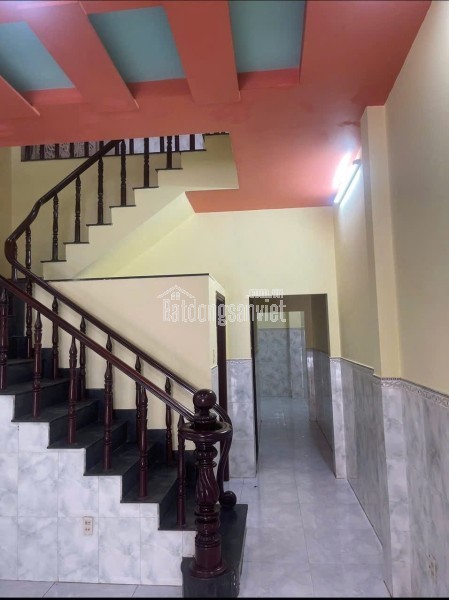 Bán nhà mặt phố 5 tầng Bình Tân: 90m2, 4PN, sổ hồng, vị trí vàng, giá 15 tỷ. Liên hệ 0935911385.