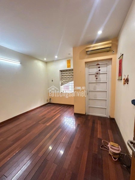 BÁN NHÀ BỒ ĐỀ - 5 TẦNG - GARA - THÔNG HỒNG TIẾN - Ô TÔ 7 CHỖ