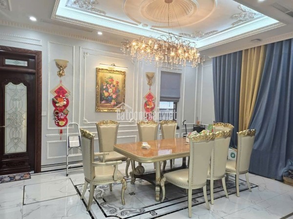 BÁN NHÀ LONG BIÊN THANG MÁY 4 NGỦ Ô TÔ BỒ ĐỀ