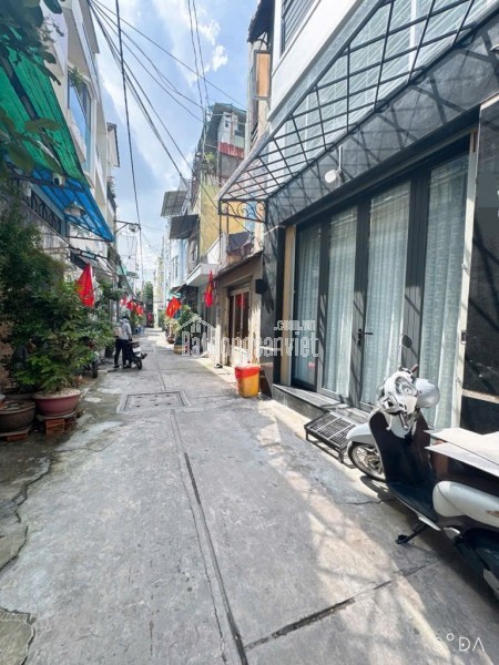 Chỉ 6 Tỷ Nhỉnh - Hẻm 2 Sẹc - Hẻm Xe Hơi - Gần Aeon Mall Tân Phú - Nhà Đẹp