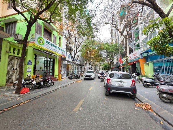 Bán nhà mặt ngõ Hoàng Quốc Việt phù hợp làm văn phòng