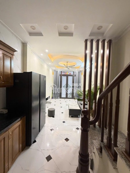 BÁN NHÀ NGÔ THÌ SỸ HÀ ĐÔNG – 5 TẦNG – NHÀ MỚI ĐẸP – FULL NỘI THẤT – GẦN PHỐ – GIÁ 8,5 TỶ