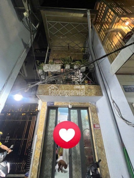 TRUNG TÂM NHÀ BÈ  .LÊ VĂN LƯƠNG - LÔ GÓC NHÀ 4 TẦNG- NGANG LỚN - NHÀ KIÊN CỐ