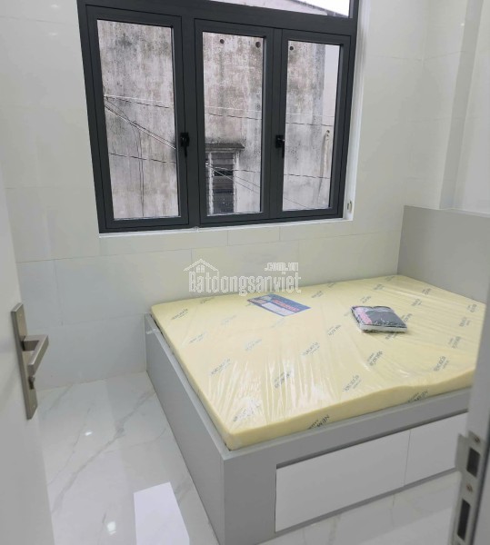 SANG NHƯỢNG QUÁN BÁNH ĐA CÁ RÔ ĐỒNG PHỦ LÝ TẠI ĐỘI CẤN, BA ĐÌNH, HÀ NỘI