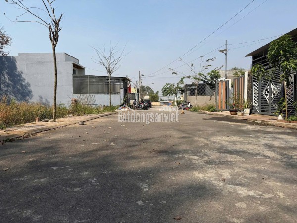 Cần bán lô đất Quảng Tiến, Trảng Bom , Đồng Nai, khu dân cư đông đúc Giá 1 Tỷ 900 Triệu