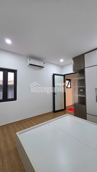 BÁN NHÀ TẬP THỂ KHU NAM THÀNH CÔNG – NGÕ RỘNG, KINH DOANH TỐT