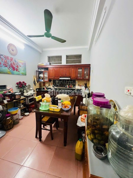 CẦN THANH KHOẢN GẤP, TOÀ NHÀ 4 TẦNG MẶT PHỐ VƯƠNG THỪA VŨ