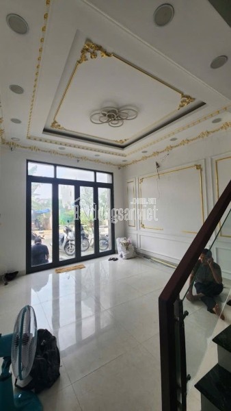 KHU NHÀ LẦU CAO CẤP – ĐƯỜNG 12M CÓ VỈA HÈ – SÁT KÊNH THAM LƯƠNG – 50M² – 5 TẦNG - 6PN – NHỈNH 6 TỶ