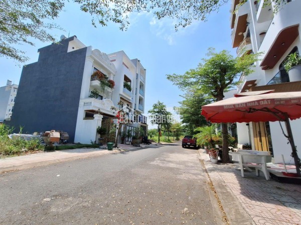 Đất nền 181m, hẻm xe hơi Lê Văn Lương, đường 16m, giá 7 tỷ, sổ hồng riêng