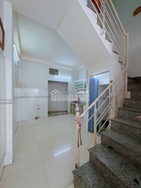bán nhà lâm văn bền Q7 tân hưng 
Ngang 3.7 x12 đúc BÊ TÔNG HƠN  3 Đ