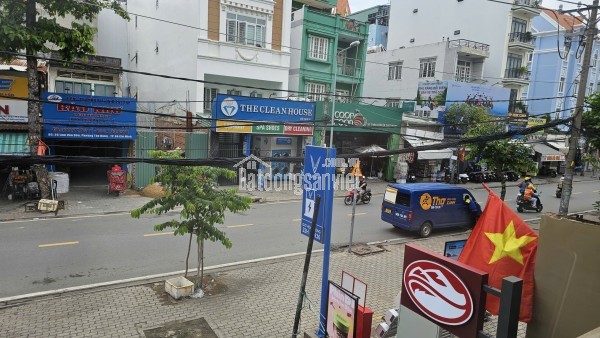 bán nhà lâm văn bền Q7 tân hưng 
Ngang 3.7 x12 đúc BÊ TÔNG HƠN  3 Đ