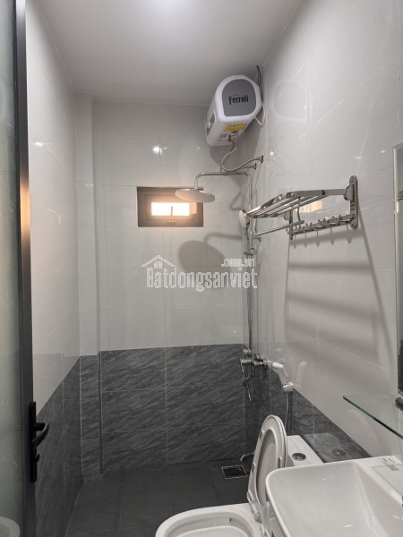 Cho thuê nhà nguyên căn mới - Mặt tiền đường Nguyễn Phước Nguyên - Phường An Khê - Đà Nẵng.