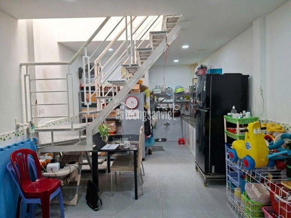 Q7 _ SÁT BÊN LOTTE MART _ ĐƯỜNG  LÊ VĂN LƯƠNG