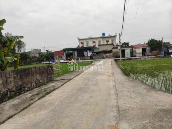 ĐẤT THÔN NGỌC LÂM (QUỲNH NGỌC) GẦN CHỢ, TRUNG TÂM XÃ GIÁ 1 TỶ 5XX