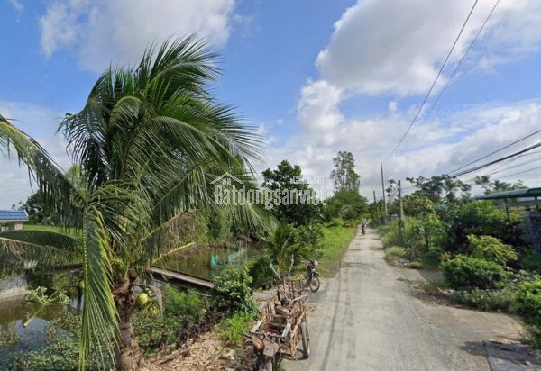 bán gấp nền đất 150m2 cực thoáng tại Bình Ân