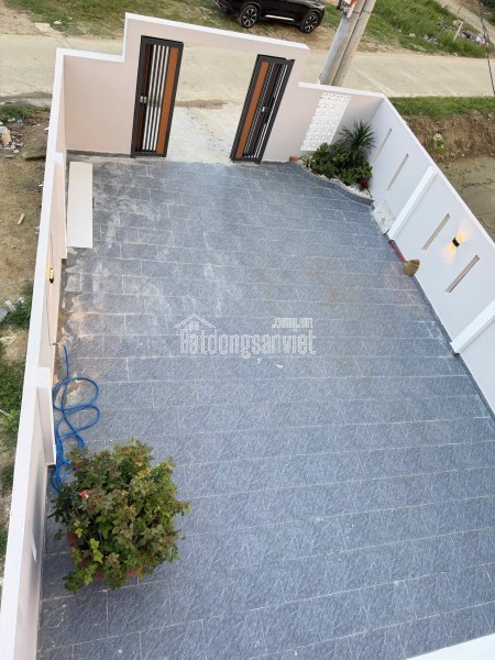 BÁN NHÀ MỚI TTTP 3 TẦNG HẺM CAO ĐÀI P. TÂY NHA TRANG