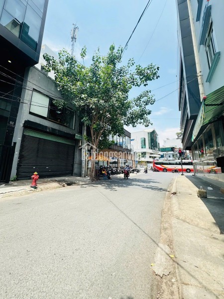 Cấn Bán Gấp Nhà 2 MT  Đường 3/2, P. Diên Hồng ( P. 14, Quận 10 Cũ)