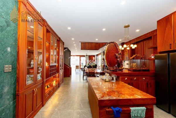 Bán nhà 2 mặt tiền Cách Mạng Tháng 8 Quận 3 – Giảm 10 tỷ, thuê 50 triệu/tháng