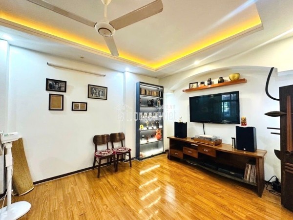 HIẾM KIM NGƯU, DÂN XÂY, Ô TÔ ĐỖ GẦN, DIỆN TÍCH RỘNG 56M 3T NHỈNH 11 TỶ 0965549363