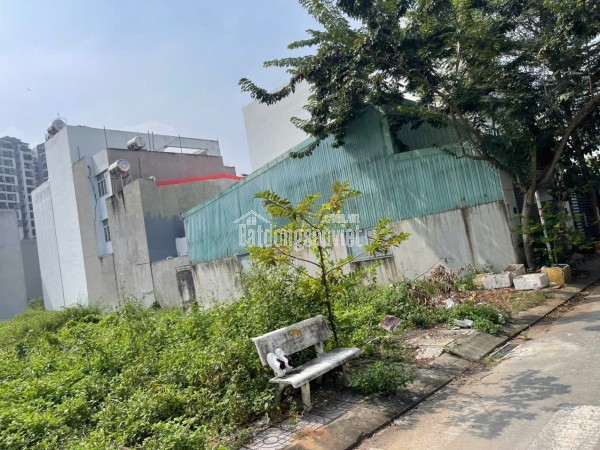 Bán đất kdc sổ hồng ,xuất hiện sẵn nhà kho tại quận 9, 104m2 , ngang 6.3m