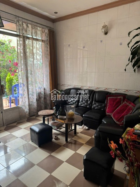 Cho thuê nhà hẻm Phù Đổng Thiên Vương Phường 8 Đà Lạt giá 15 triệu